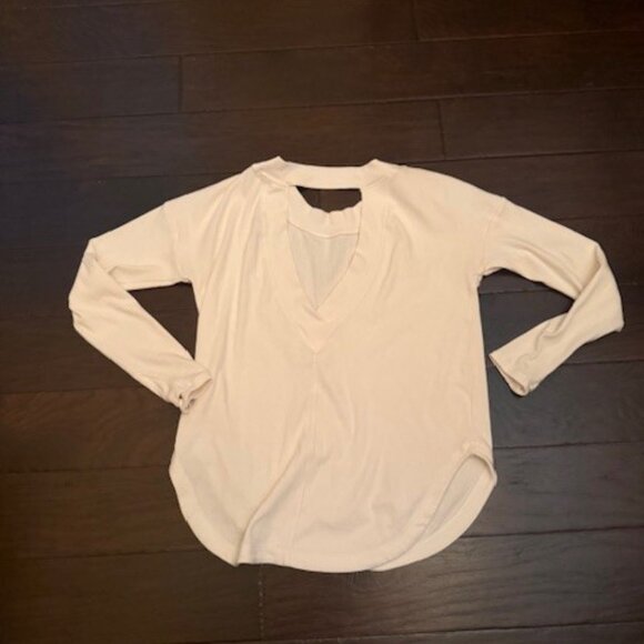 Athleta Presence Sweatshirt in Magnolia White Size small long sleeve top - Picture 5 of 5